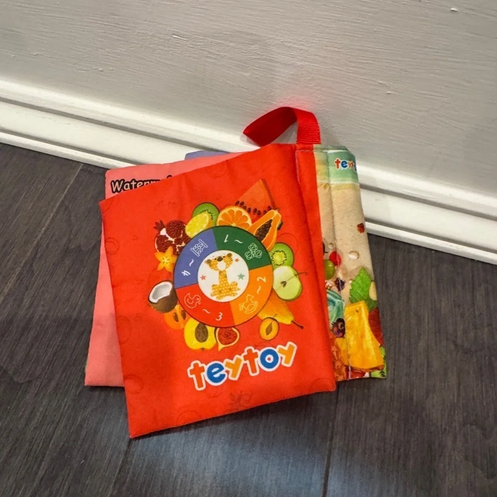 NWOT Infant Baby Colorful Fruit-Themed Soft Small Crinkle Book